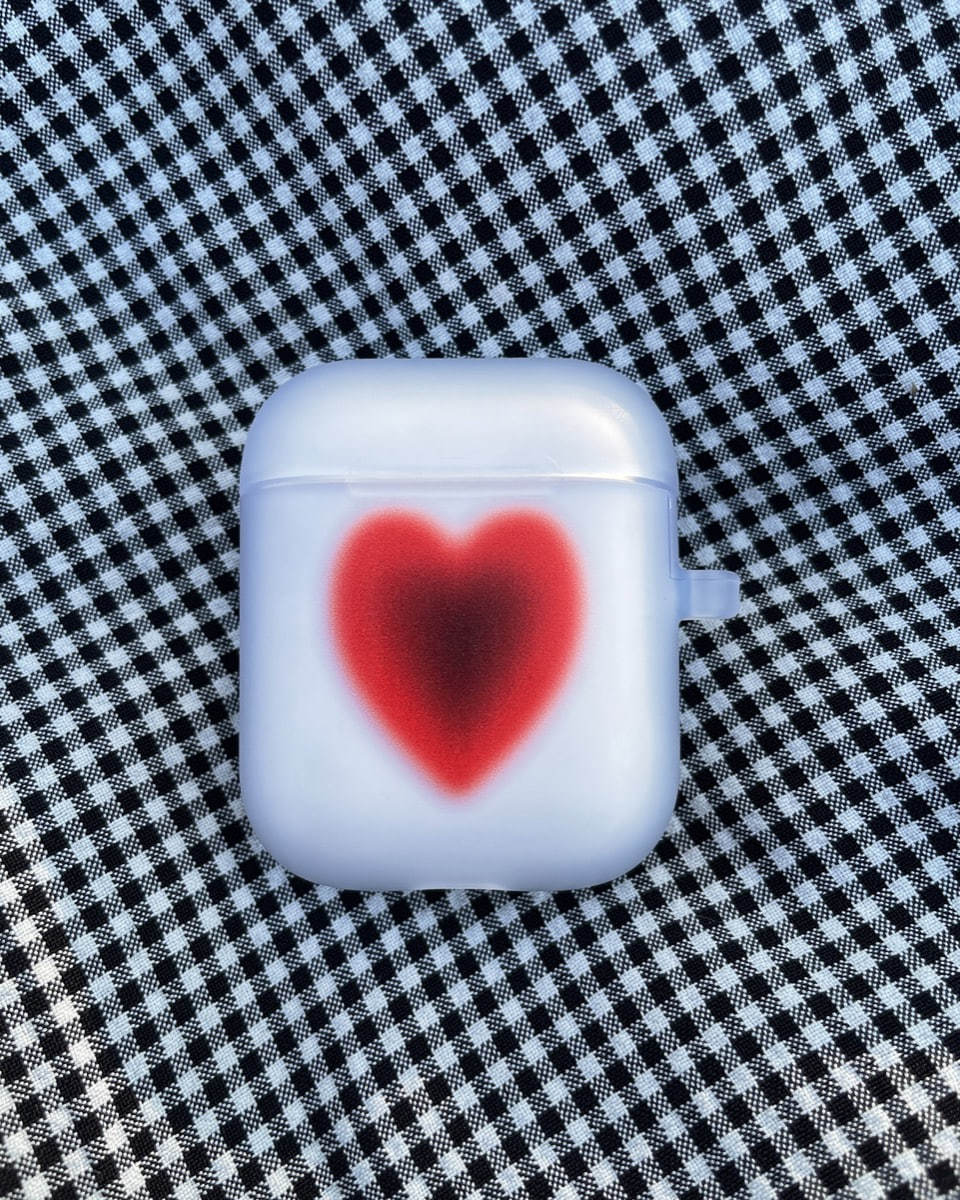 Red Heart AirPods / Pro Case